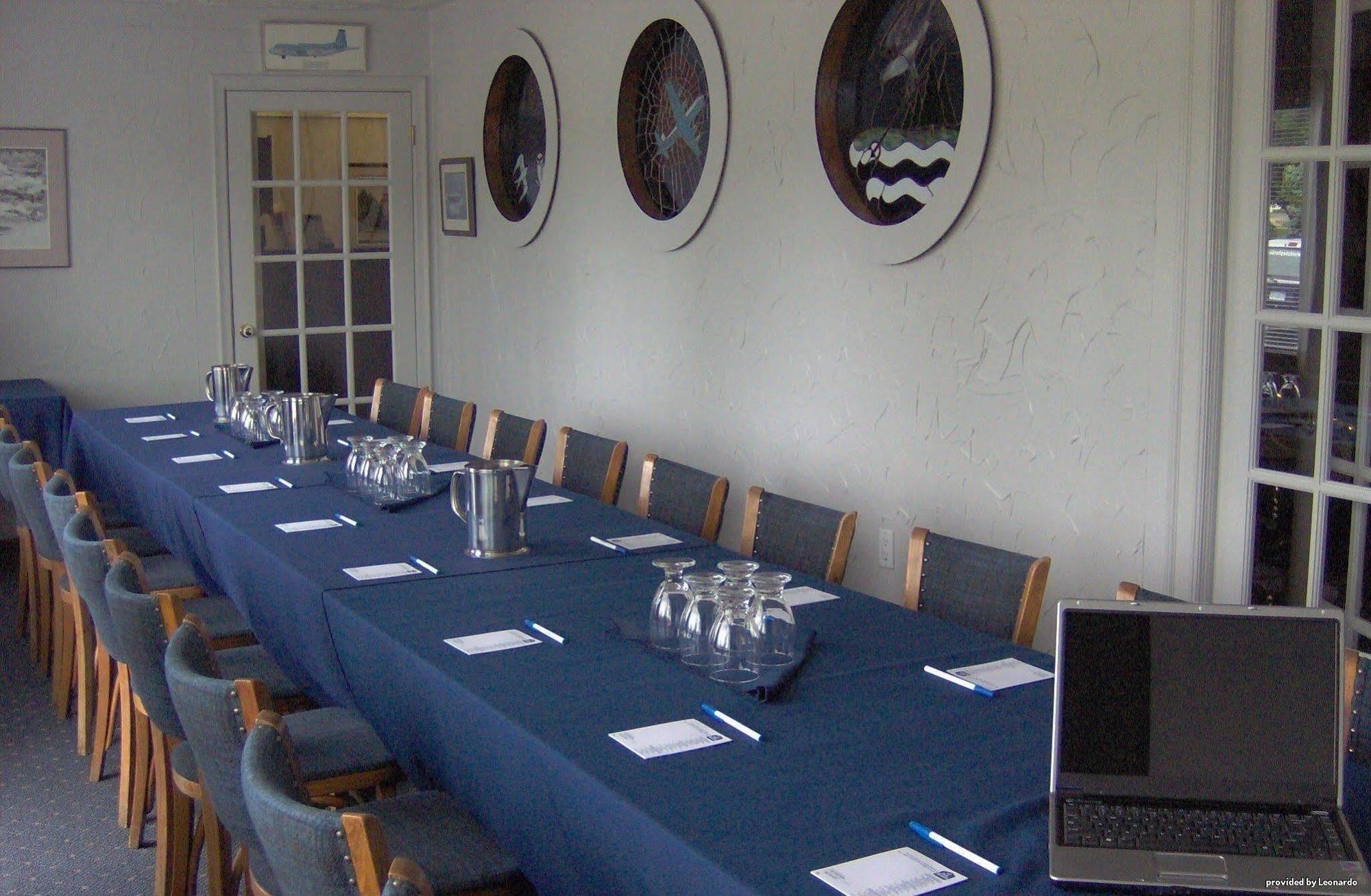 Aurora Inn Kingston Zewnętrze zdjęcie